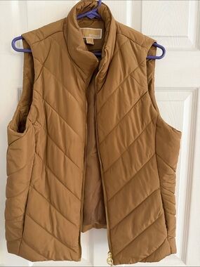 Michael Kors Tan Quilted Stand-Collar Puffer Vest